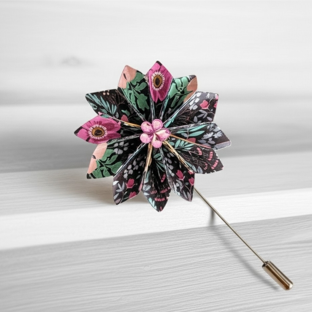 Handmade Floral Lapel Pin - Men's Women's Accessories - Handmade Boutonniere - Picture 1 of 3
